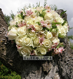 Букет цветов из белых роз «Моя нежная»