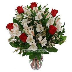 Букет цветов из альстромерий и роз